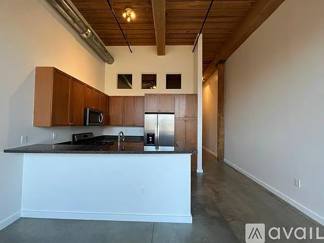 400 Mills Ave #209 — Photo 5