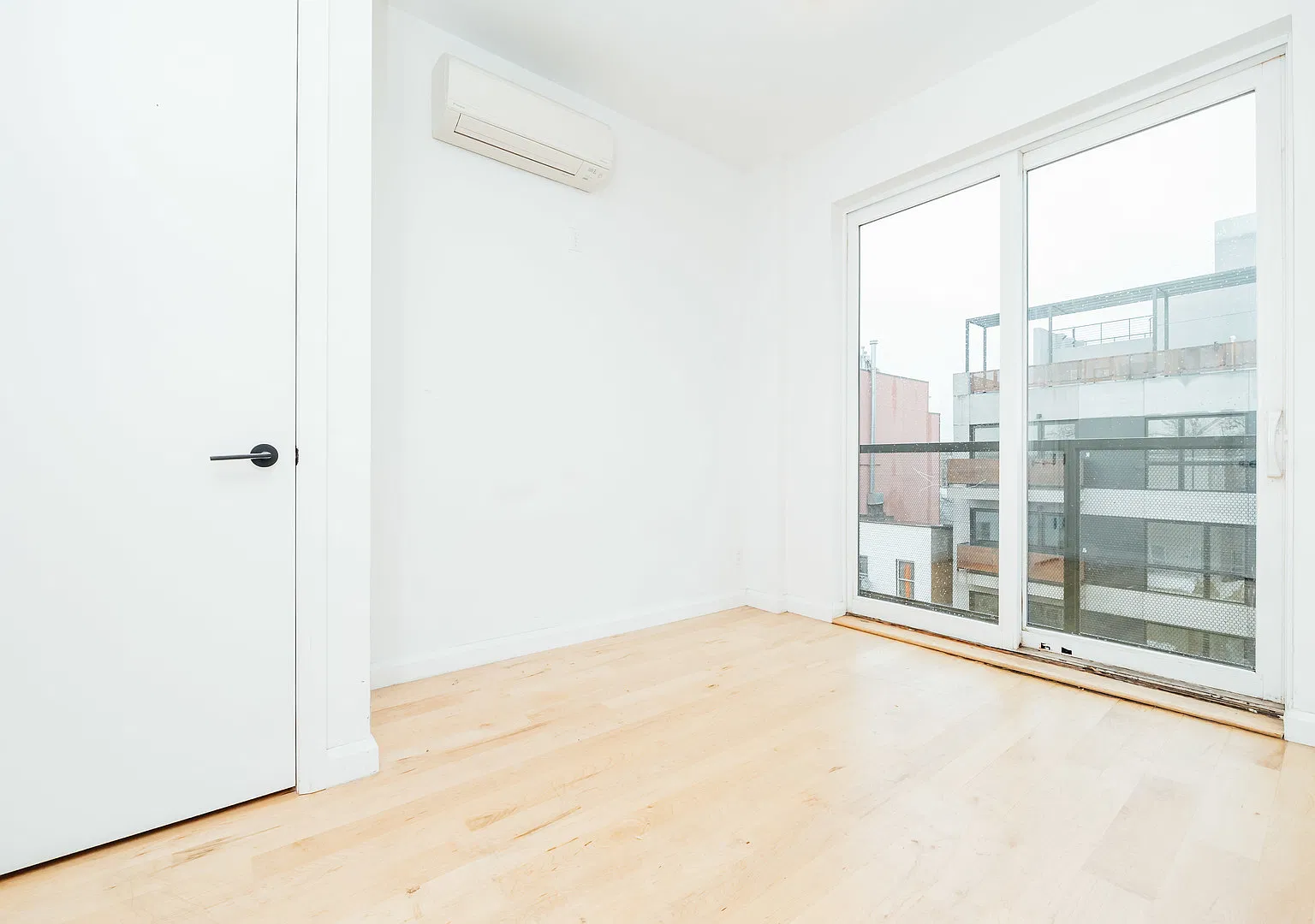 314 Evergreen Avenue — Photo 4