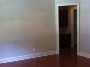 1035 Nash Springs Cir, Lilburn, GA 30047