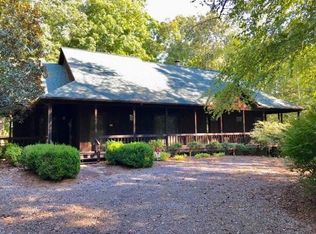 685 Young Green Rd, Smithville, TN 37166