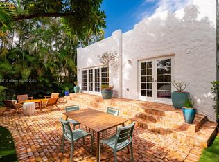 1216 Almeria Ave, Coral Gables, FL 33134