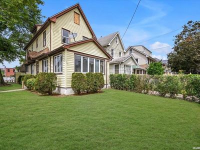 99-27 194th Street, Hollis, NY, 11423