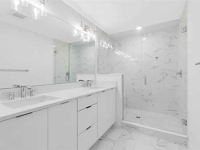 8472 Sperry St — Photo 16