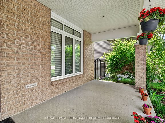 2nd image of 589 Fieldstone Dr