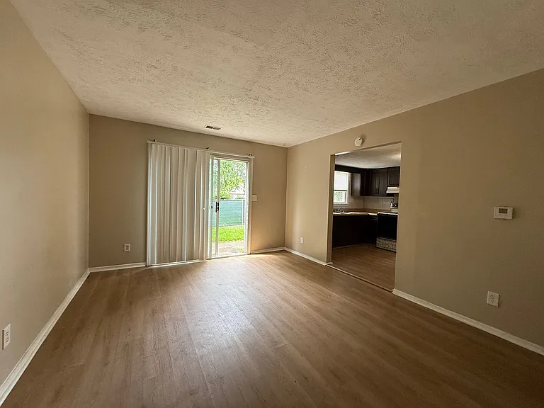 5035 Fletcher Ave. — Photo 7
