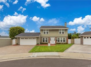 9451 Breakwater Cir, Huntington Beach, CA 92646