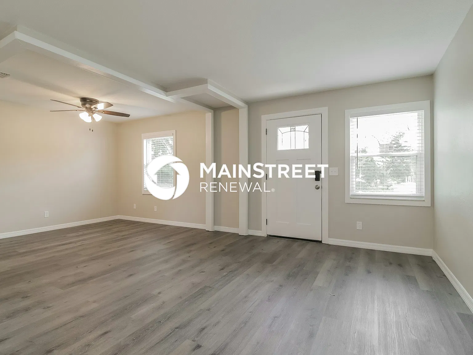 209 OAK ST — Photo 3