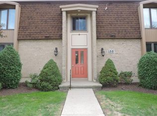 155 Charter Oaks Dr APT 1, Amherst, NY 14228