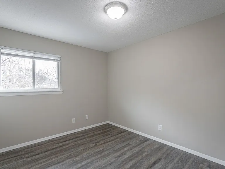 113 Goodson Ave — Photo 14