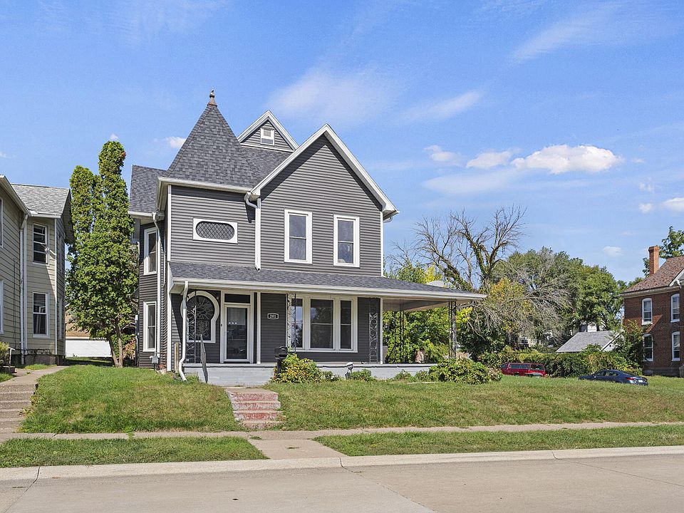 201 W 6th St Muscatine IA 52761 Zillow