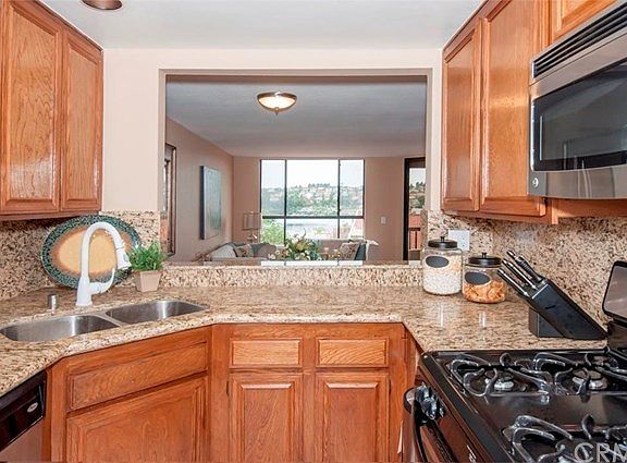 updated kitchen with brand-new / never used appliances included !