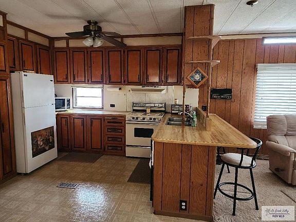 4th image of 7101 W Expressway 83 #18