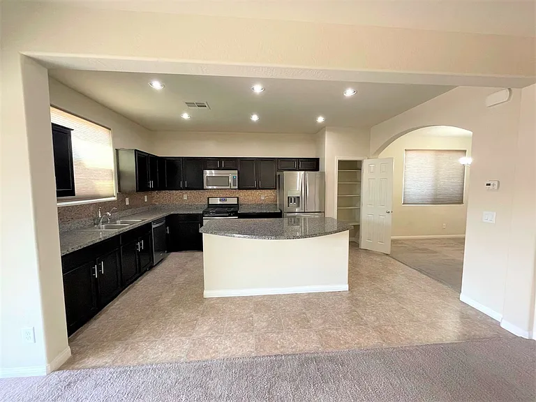 7063 Claythorn Rd — Photo 14