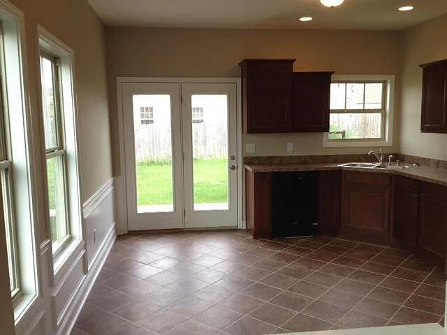 3305 Sweet Clover Ln — Photo 19