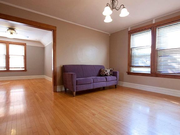 3rd image of 2142 Asbury Ave #2
