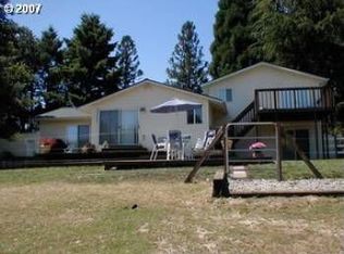 25700 SW Newland Rd, Wilsonville, OR 97070