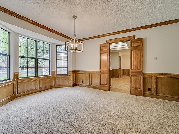 5th image of 11203 Pickfair Dr