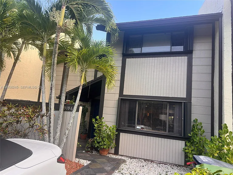 9196 SW 128th Ln #- — Photo 2