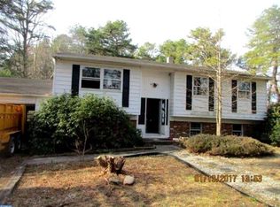 121 Burrs Mill Rd, Southampton, NJ 08088