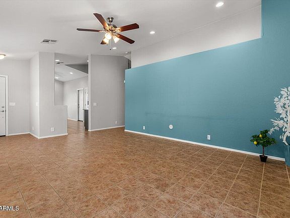 5th image of 10646 E ENID Avenue