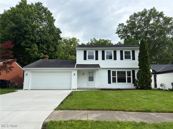 213 Georgia Ave, Elyria, OH 44035