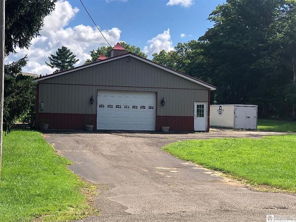 1st image of 2086 S Maple Ave