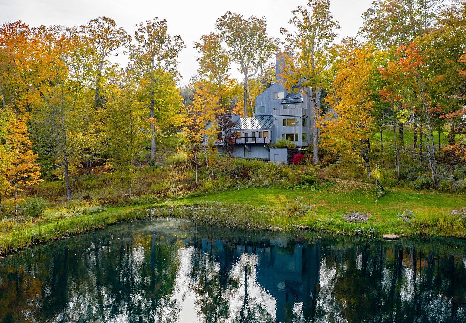 532 Landgrove Rd, Londonderry, VT 05148 Zillow