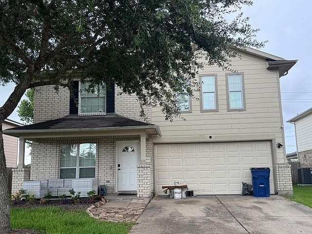 1st image of 11001 Groveshire Dr