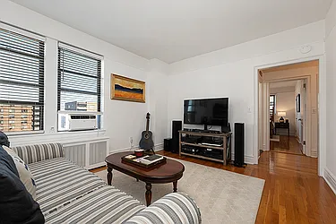 Rented by Rita S Citrin, LREB