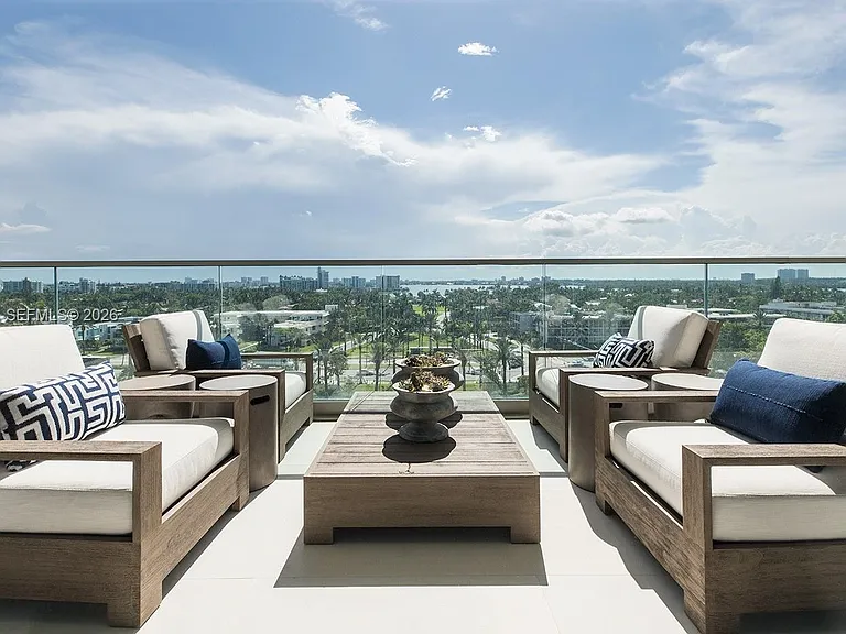 10201 Collins Ave #707 — Photo 40