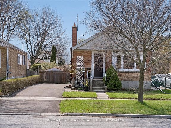 2nd image of 46 Marsh Rd