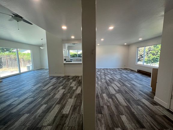 5th image of 1253 Ironbridge Way