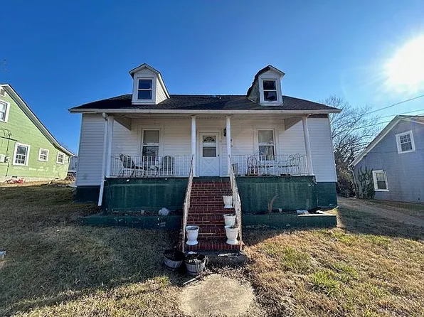 13 Augusta Ave, Danville, VA 24541