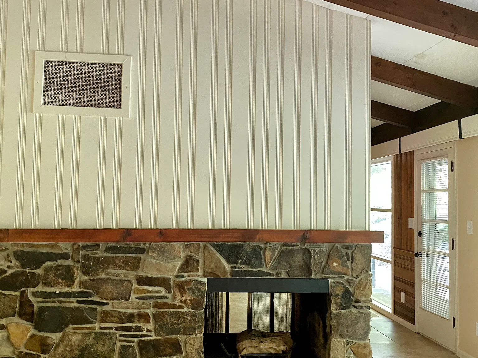 5 bed, 3.5 bath, 3500 sqft, $3,800 — Photo 4