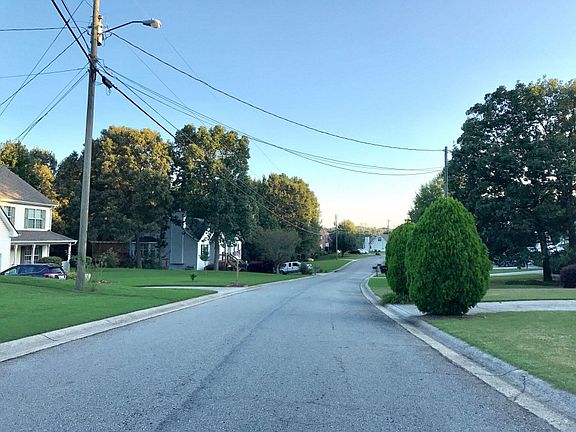 5th image of 7228 Coral Lake Dr