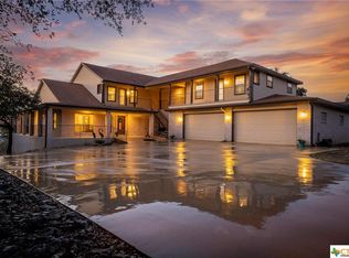 2327 Sunset Rdg, Canyon Lake, TX 78133