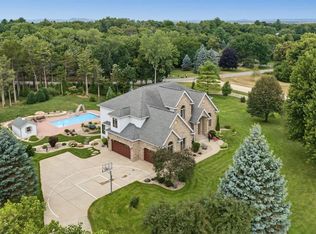 7341 Lone Cedar Ct, Sauk City, WI 53583