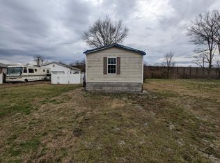 516 West Ave, Centreville, IL