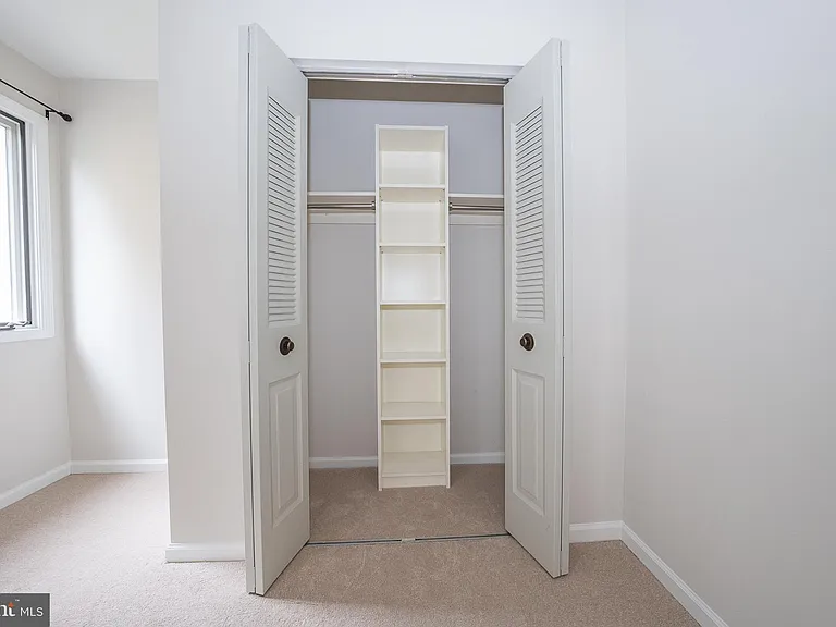 16 W Harrison Rd #16 — Photo 34