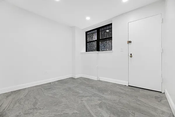 Rented by REAL New York | media 11