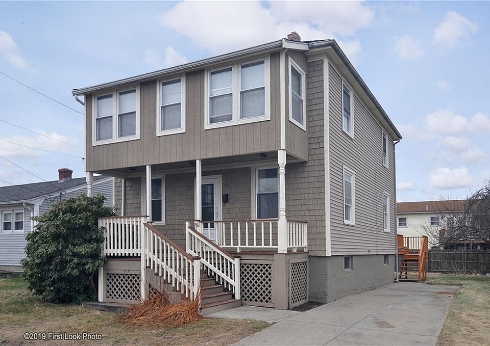 34 Roma St East Providence RI Zillow