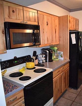 4th image of 6537 China Grove Ct