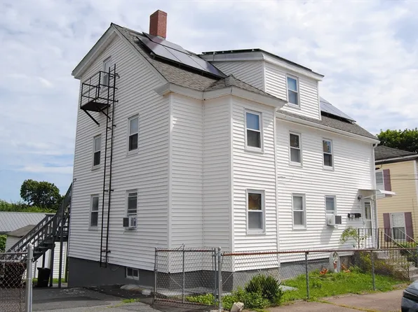 43 Huntington St, Brockton, MA 02301