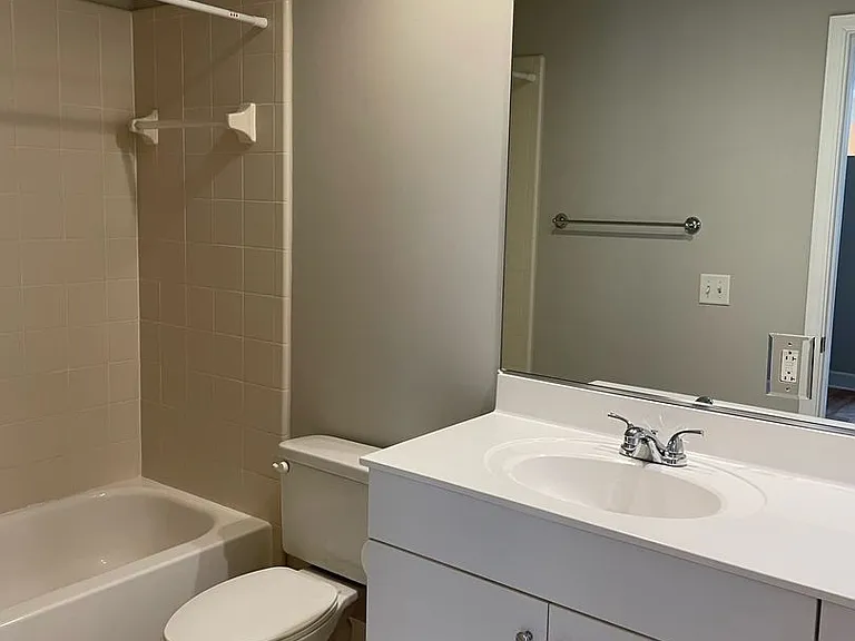 1320 Fillmore Ave #302 — Photo 16