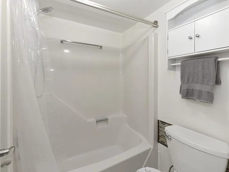 166 Lake Carol Dr — Photo 19
