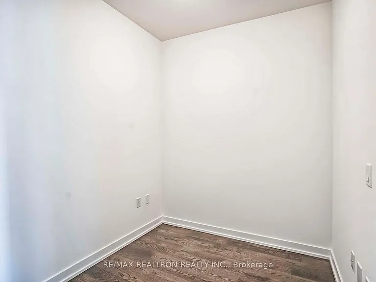 1 Yorkville Ave #3112 — Photo 17
