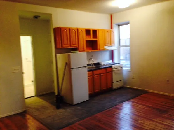 623 Wilson Avenue image 1 of 1