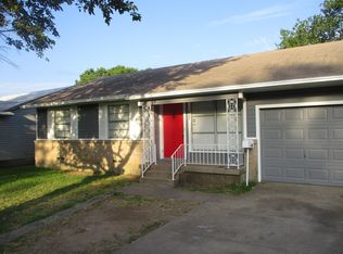 831 Wideman Dr, Dallas, TX 75217