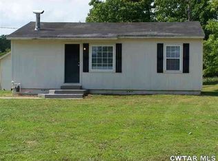 1387 Essary Rd, Lexington, TN 38351