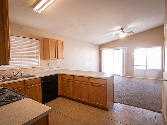 5th image of 40214 N Costa Del Sol Dr